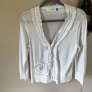 Cute lightweight cotton sweater with detailing